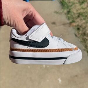 Nike Kids White and Black Sneakers with Tan Accent